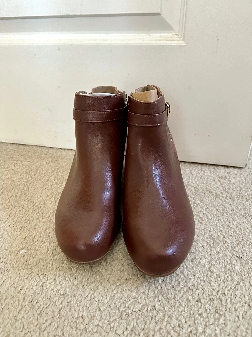 Dr. Scholl’s Shoes Women’s Wedge Ankle Boot in Brown - US Size 11